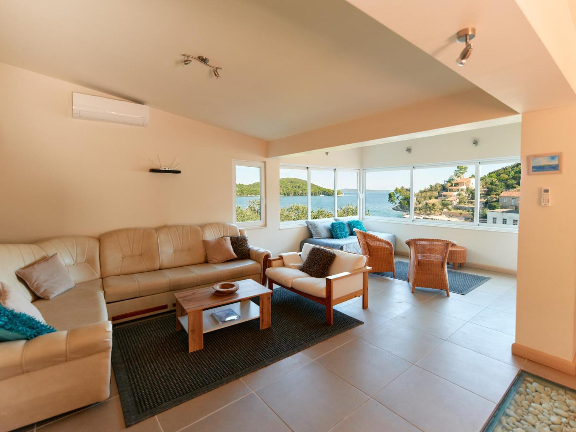 Apartments Eva Savar ภายนอก รูปภาพ