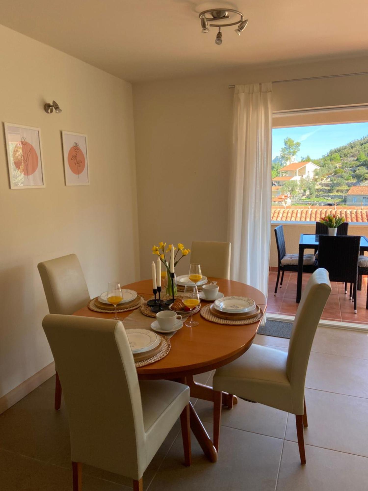 Apartments Eva Savar ภายนอก รูปภาพ
