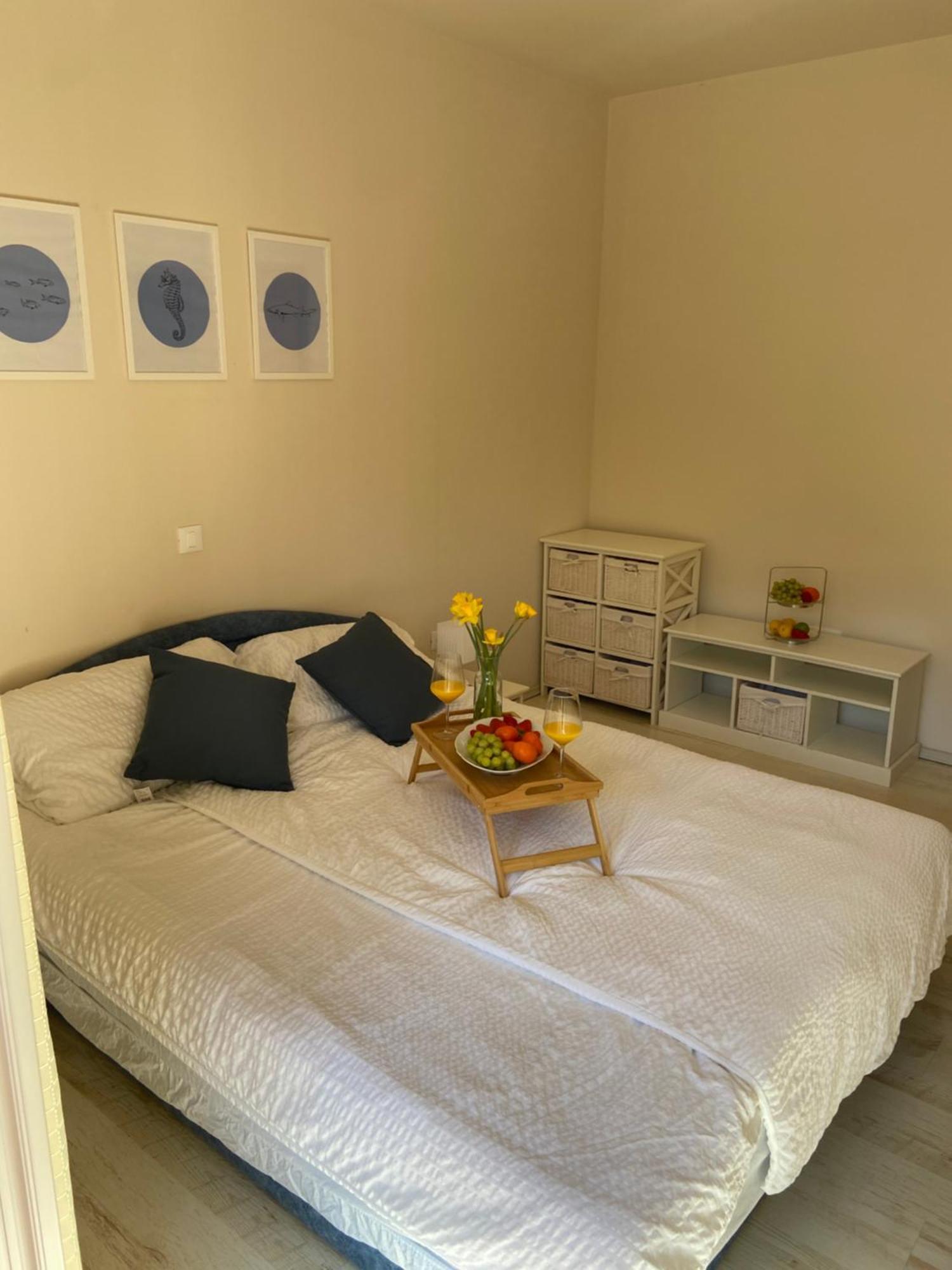 Apartments Eva Savar ภายนอก รูปภาพ