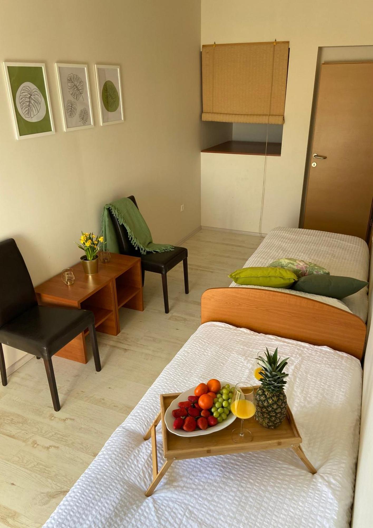 Apartments Eva Savar ภายนอก รูปภาพ